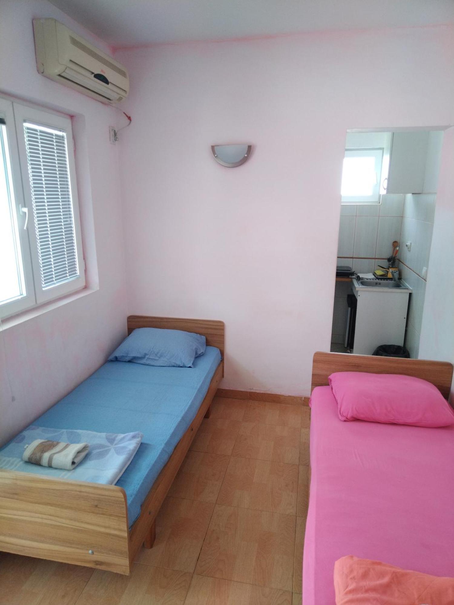 Apartmani Pikula Sutomore Esterno foto