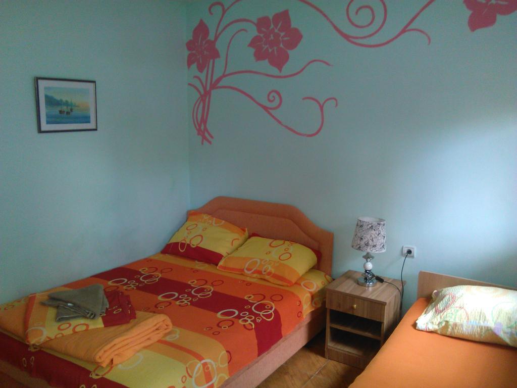 Apartmani Pikula Sutomore Esterno foto